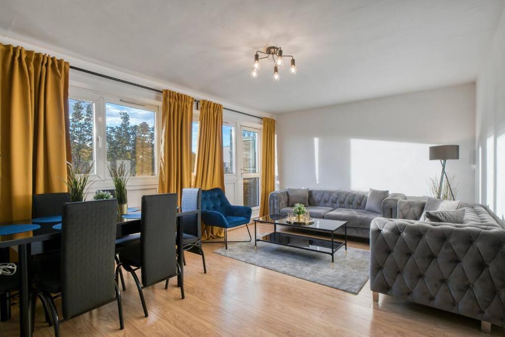 Kings Cross Apartment 4 Br Londra Esterno foto