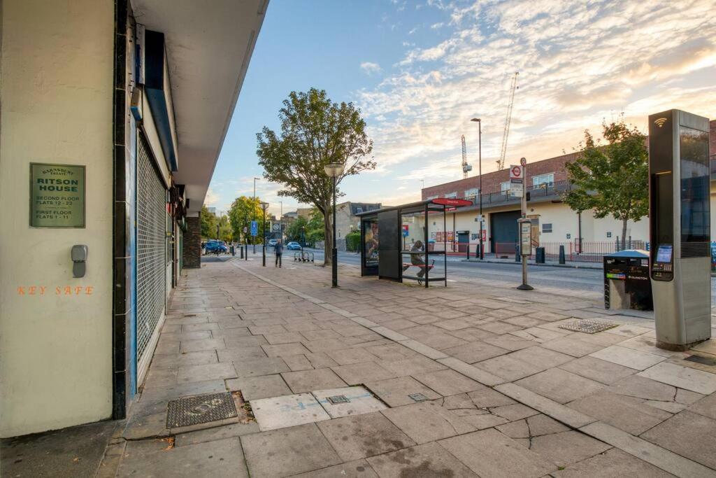 Kings Cross Apartment 4 Br Londra Esterno foto